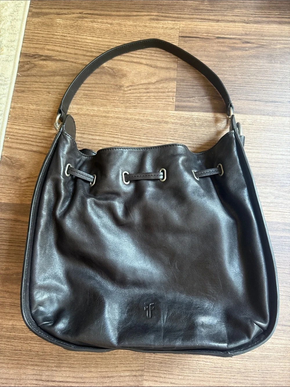 Frye Ilana Hobo Black Leather Drawstring Shoulder Bag Purse